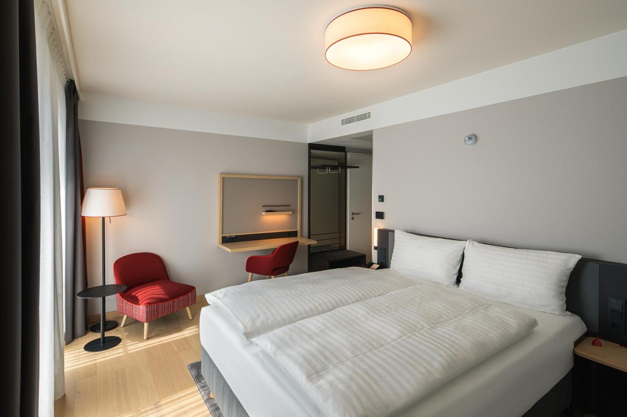 Intercityhotel Heidelberg Exterior photo