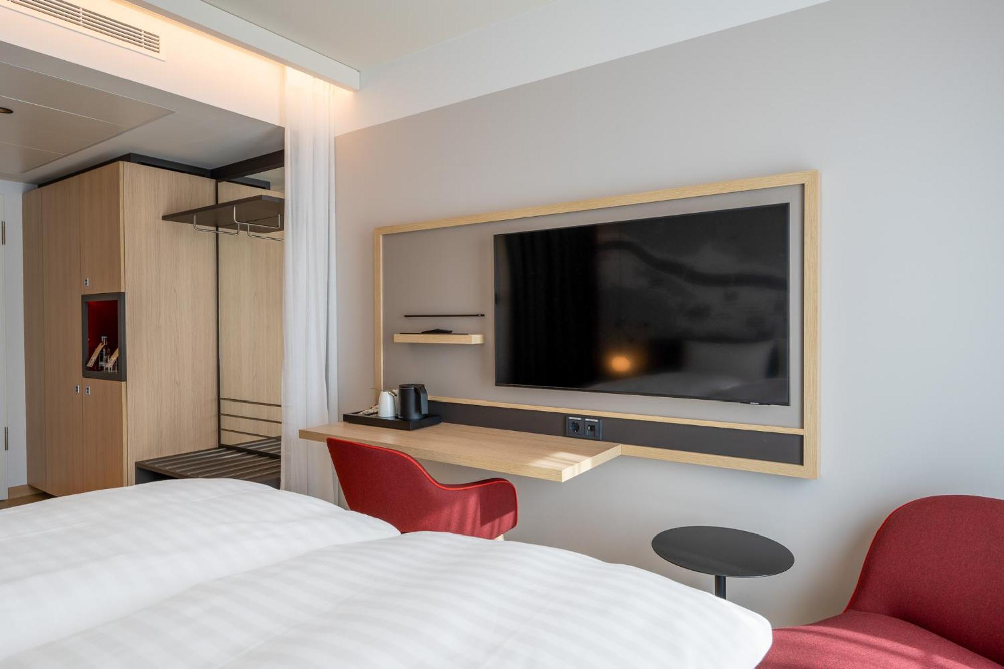 Intercityhotel Heidelberg Exterior photo