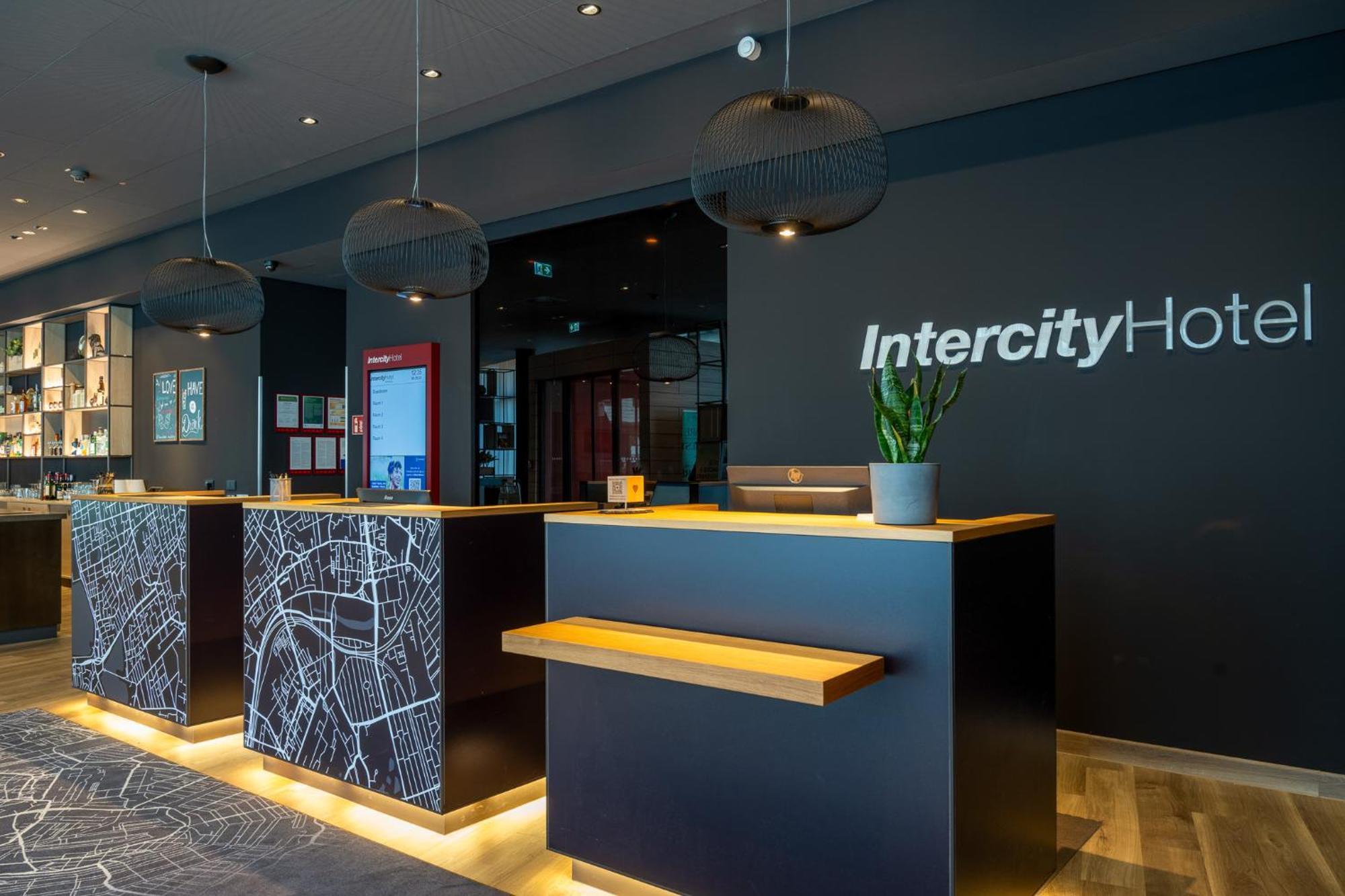 Intercityhotel Heidelberg Exterior photo