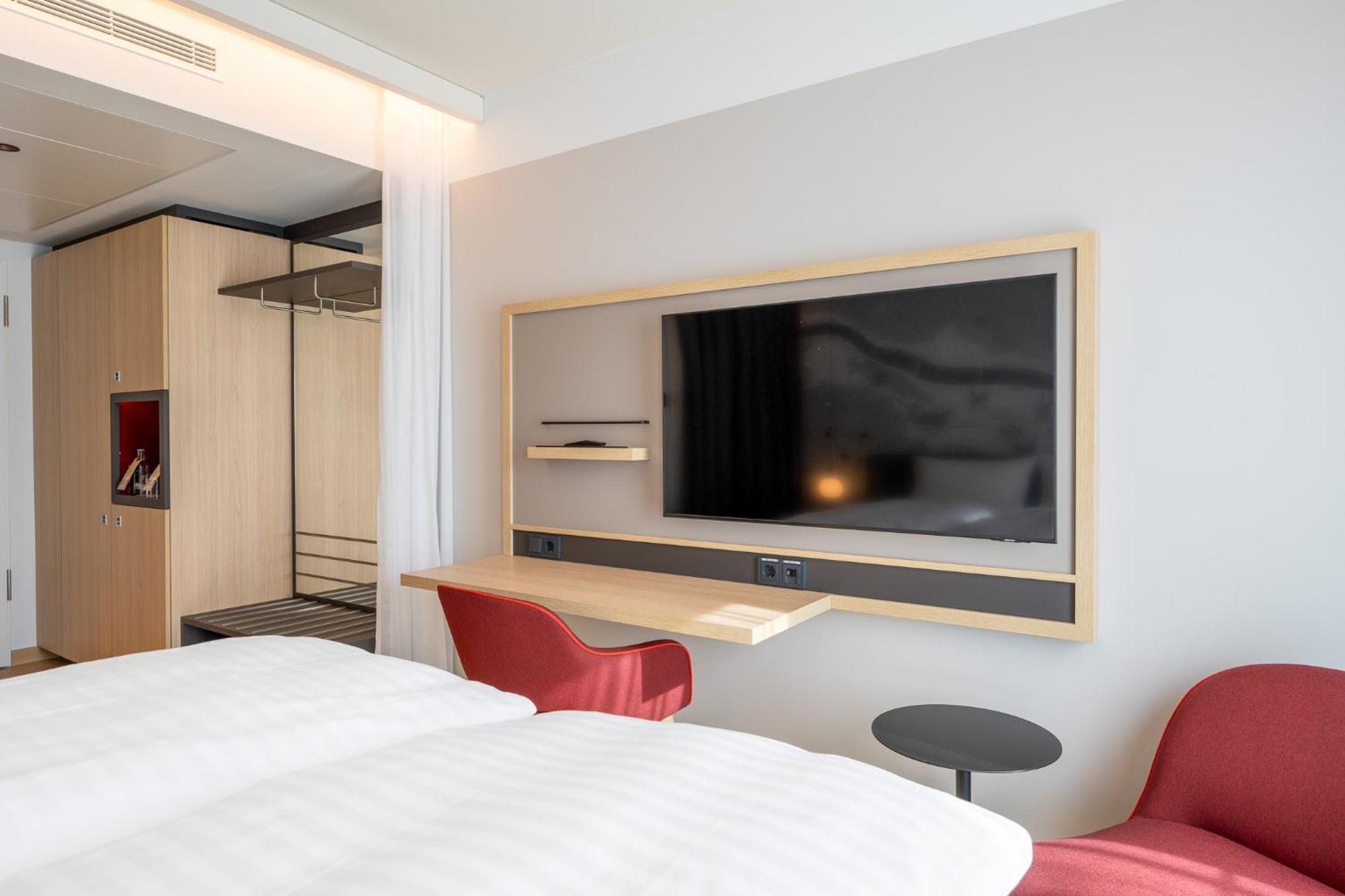Intercityhotel Heidelberg Exterior photo